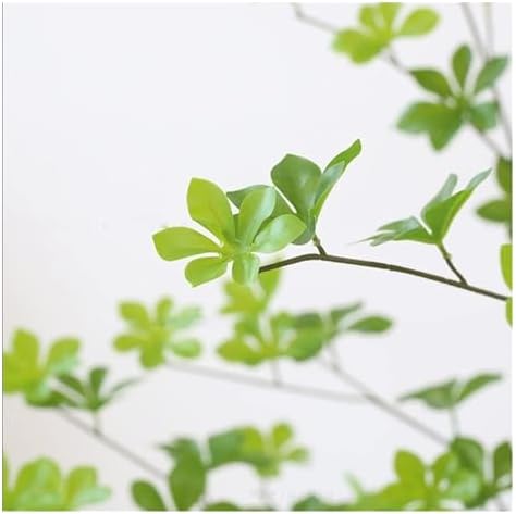 Natural-Looking Artificial Tree