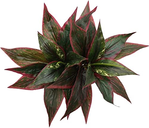 Realistic artificial agave plants