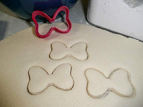 Mickey Mouse and His Bow 3D