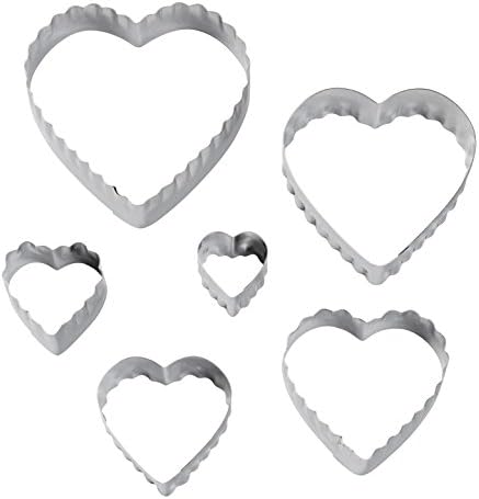 6-Piece Nesting fondant double-sided Heart Shaped Cutters Silver