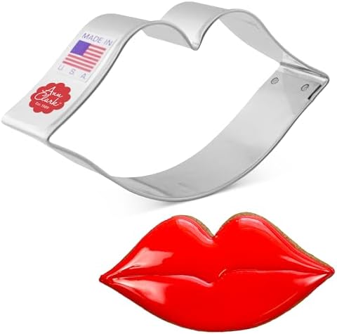 Lips Kiss Cookie Cutter Heartwarming Fun