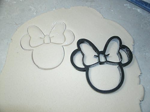 Mickey Mouse and His Bow 3D