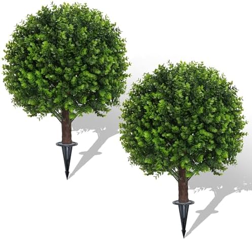 Lifelike Boxwood Topiary Balls for Outdoor Use