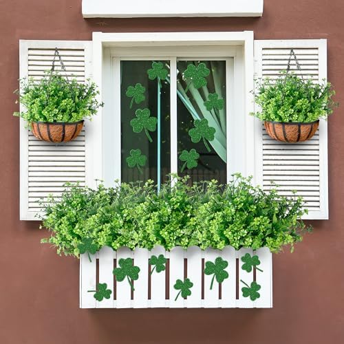 St Patricks Day Artificial Clover PlantsBundle of 12