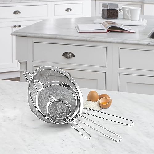 Fashionable Multi-Size Mesh Strainers Set
