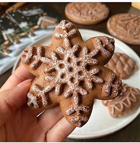 SNOOSZ Christmas Wooden Cookie Molds - Unique Gingerbread Snowflake Cookies