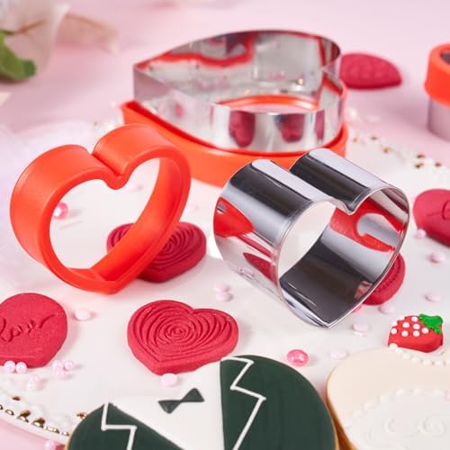 ETERSION Heart Cookie Cutter 5 Pieces 1 to 4 Sizes