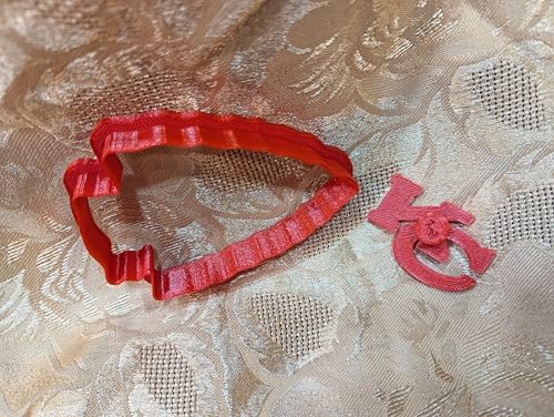 Versatile Arrowhead Cookie Cutter with Stamp Set