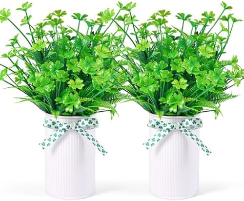 St Patricks Day 2-Piece Clover Centerpiece
