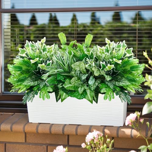 Bring Green to Your Outdoor Space