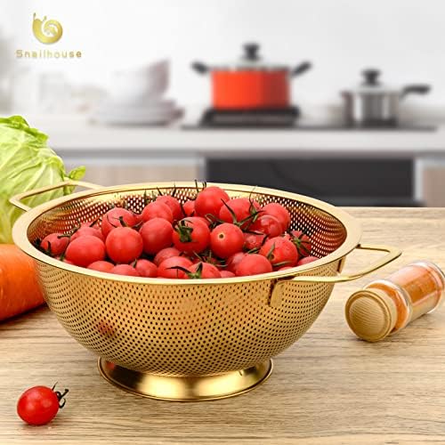 Sturdy 3 Quart Stainless Steel Colander with Handles