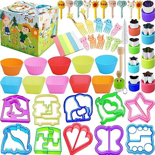 Doiaz Sandwich Cutters Set for Kids Fun Lunch Molds