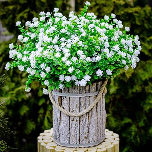 Natural-Looking Artificial Flowers
