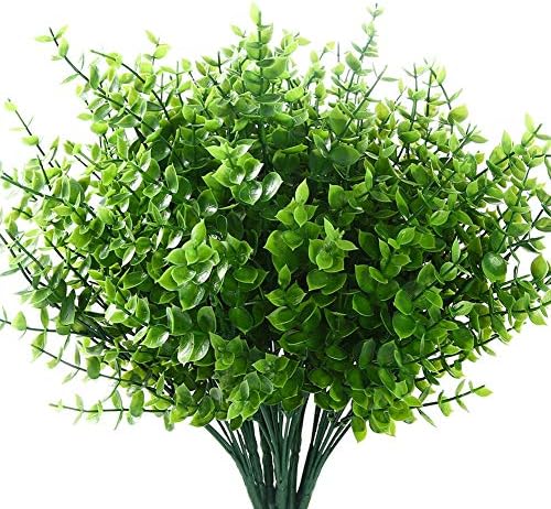 Realistic Outdoor Artificial Grass for porches and gardens