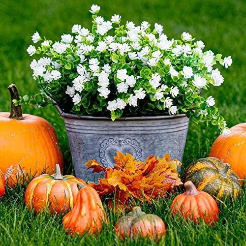 Natural-Looking Artificial Flowers